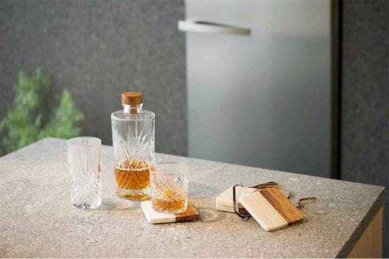 Verres longdrink et whisky Luminarc Eugene à facettes sur une table.