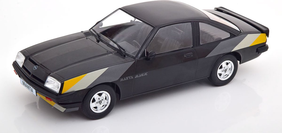 Opel Manta B 1980 Noire – Miniature 1/18 MCG, Collection Neuve