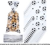 25x Uitdeelzakjes Voetbal 12.5 x 27.5 cm - Football Stars - Sterren - Soccer Cup - Bal - WK - EK - Cellofaan Plastic Traktatie Kado Zakjes - Snoepzakjes - Koekzakjes - Koekje - Cookie Bags