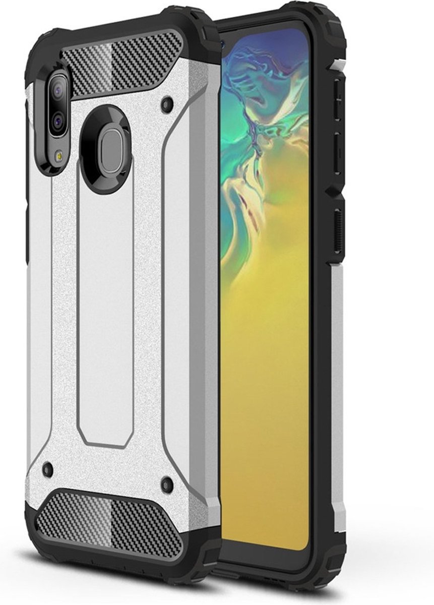Mobigear Hoesje geschikt voor Samsung Galaxy A20e Telefoonhoesje Hardcase | Mobigear Outdoor Backcover Shockproof | Schokbestendig Galaxy A20e Telefoonhoesje | Anti Shock Proof - Zilver