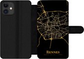 Bookcase Geschikt voor iPhone 12 Pro telefoonhoesje - Rennes - Kaart - Goud - Met vakjes - Wallet case met magneetsluiting