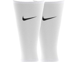 Nike Nike Guard Lock sleeves