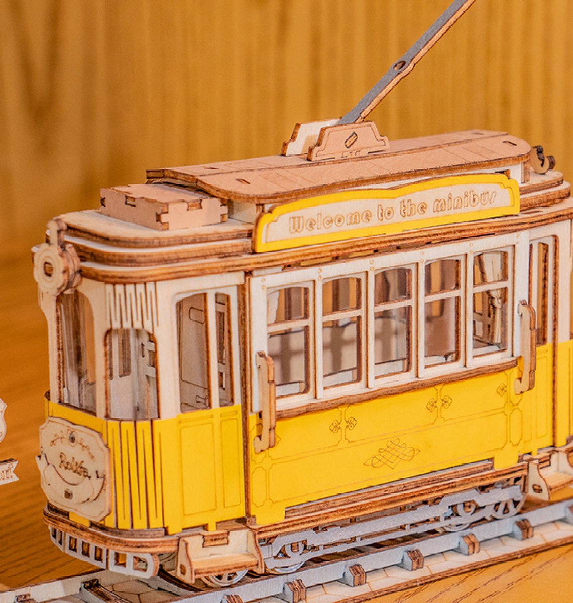 Maquette tramway en bois : Lisbonne