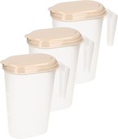 3x stuks waterkan/sapkan transparant/taupe met deksel 1.6 liter kunststof - Smalle schenkkan die in de koelkastdeur past