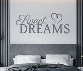 Stickerheld - Muursticker Sweet dreams - Slaapkamer - Droom zacht - Slaap lekker - Engelse Teksten - Mat Donkergrijs - 55x145.1cm