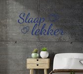 Stickerheld - Muursticker Slaap lekker - Slaapkamer - Droom zacht - Hartjes - Nederlandse Teksten - Mat Donkerblauw - 41.3x86.3cm