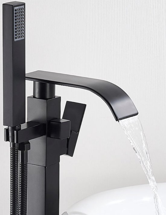 Vrijstaande badkraan, waterval badvuller, op de vloer gemonteerde badkraan, waterval badkamerkraan, messing mengkranen, enkele handgreep badkamerkranen met handdouche, badkranen, zwart Interesting