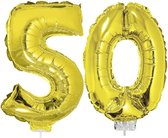 50 jaar leeftijd feestartikelen/versiering cijfers ballonnen op stokje van 41 cm - Combi van cijfer 50 in het goud