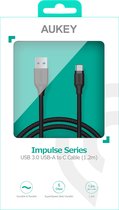 AUKEY Braided USB-A naar USB-C Kabel 1.2 Meter - Zwart