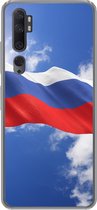 Geschikt voor Xiaomi Mi Note 10 hoesje - De vlag van Rusland wappert in de lucht - Siliconen Telefoonhoesje