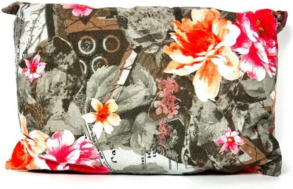 Madison sierkussen 60x40 cm Newspaper taupe nvt