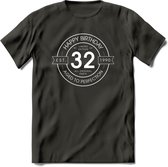 32th Happy Birthday T-shirt | Vintage 1990 Aged to Perfection | 32 jaar verjaardag cadeau | Grappig feest shirt Heren – Dames – Unisex kleding | - Donker Grijs - S