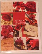 Van harte gefeliciteerd! Een fijne verjaardag toegewenst. Een bijzondere wenskaart met allerlei verschillende afbeeldingen van mooie rode rozen. Een dubbele wenskaart inclusief envelop en in folie verpakt.