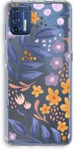 Case Company® - Motorola Moto G9 Plus hoesje - Flowers with blue leaves - Soft Cover Telefoonhoesje - Bescherming aan alle Kanten en Schermrand