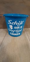 Emmer - Tekst - 5 liter - Blauw - "Schijt aan je leeftijd emmer" - Kado -