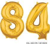 Mega grote XXL gouden folie ballon cijfer 84 jaar. Leeftijd verjaardag 84 jaar. 102 cm 40 inch. Met rietje om ballonnen mee op te blazen.