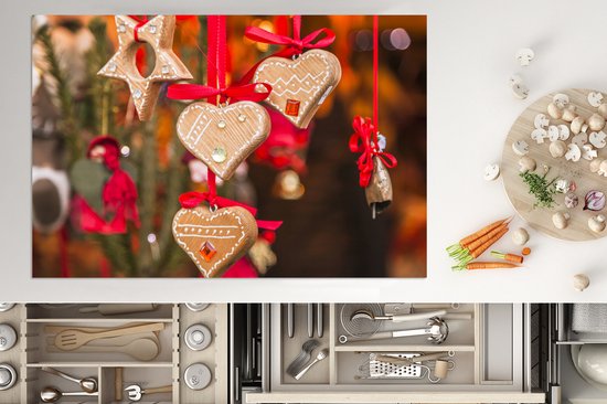 KitchenYeah® Inductie beschermer 81x52 cm - De hangende hartendecoratie op de markt van Trente tijdens kerst - Kookplaataccessoires - Afdekplaat voor kookplaat - Inductiebeschermer - Inductiemat - Inductieplaat mat