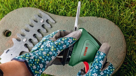 Bosch EasyShear Grastrimmer - Buxusschaarmes (12 cm) - grasschaarmes (8 cm) van Bosch — afbeelding 3