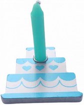 verjaardagskaars in taart 7 x 6,3 cm wax/hout blauw/wit
