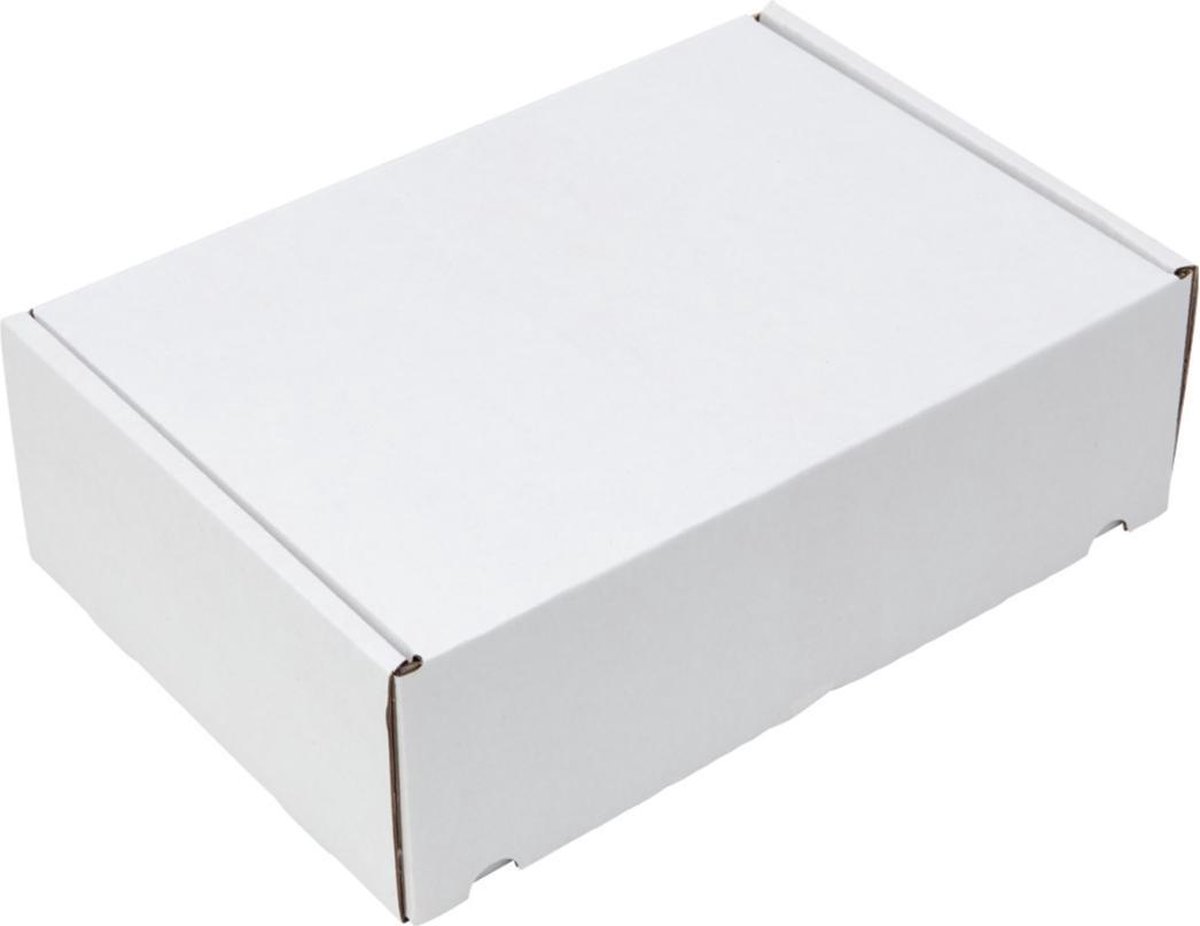 25 ecologische witte postdozen / verzenddozen 26x19x10cm (Levering in België 1-2 dagen, naar Nederland 2-4 dagen)