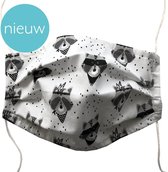 5x Mondkapje Raccoon stof wasbaar 2 laags. Elastiek gemakkelijk op maat te maken. NIET Medisch