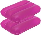 2x Opblaasbare kussentjes roze 28 x 19 cm - Reiskussens - Opblaasbare kussens voor onderweg/strand/zwembad