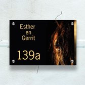 Naambordje Voordeur met Paarden Afbeelding - 8 mm dik plexiglas