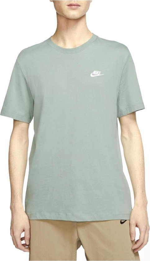 Nike - Sportswear Club T-shirt - Herenshirt - XL - Groen | bol.com
