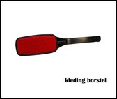 Kleding borstel - Pluizenborstel - Kledingroller rood
