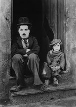 Poster Charlie Chaplin - 'The Kid' - Vintage - Comedy Movieposter Klassiek - Zwart Wit - 70x50 cm