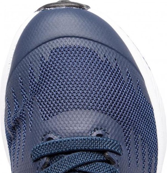 921443 nike sales