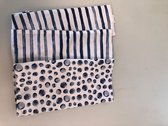 Mooie theedoeken met een blauw motief 2 stuks