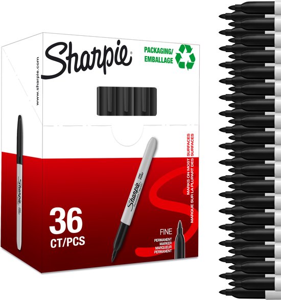Doos met 36 Sharpie permanente markers, fijne punt, zwarte inkt, naast een stapel van 36 individuele markers.