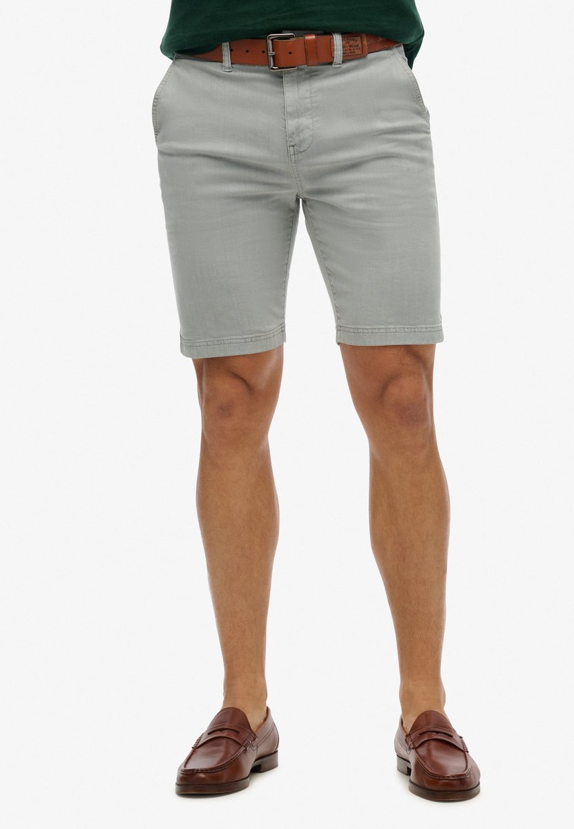 Superdry Vintage International chinoshort Heren Korte broeken Silverview
