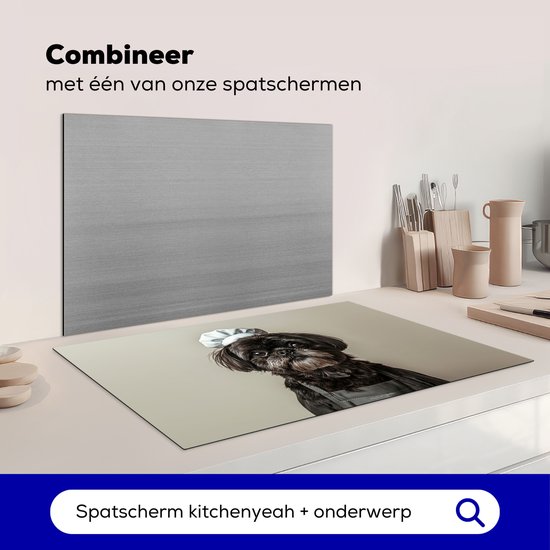 KitchenYeah® Inductie beschermer 85x52 cm - Hondje - Kokskleding - Zwart - Beige - Kookplaataccessoires - Afdekplaat voor kookplaat - Inductiebeschermer - Inductiemat - Inductieplaat mat - Keuken decoratie