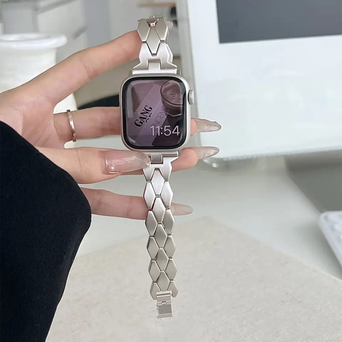 MY PROTECT - Luxe Metalen D Bandje - Geschikt Voor Apple Watch Bandje - Series 1/2/3/4/5/6/7/8/9/10/SE/Ultra - 44mm - 45mm - 46mm - 49mm - Starlight