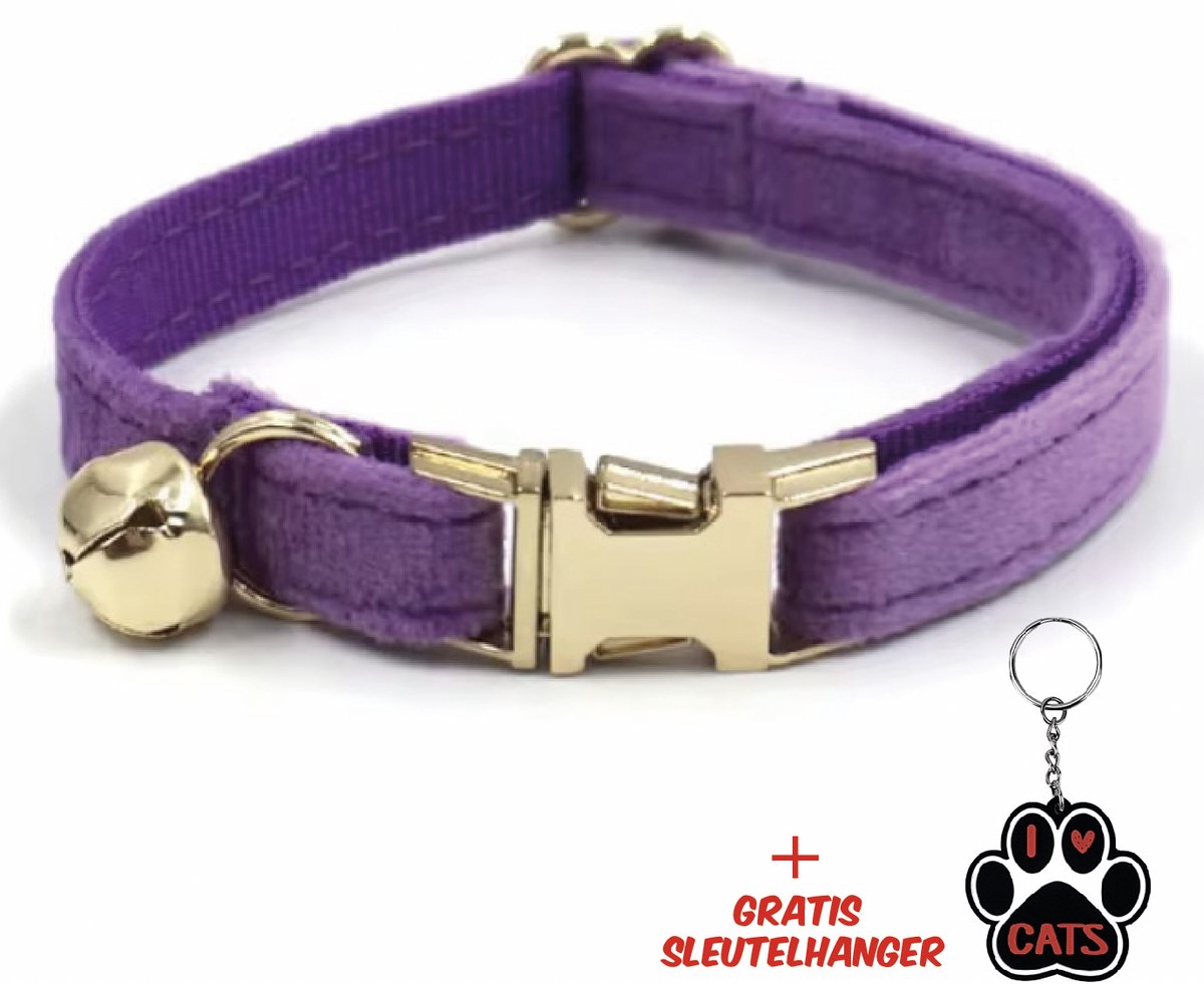 SilverAndCoco® - Paarse Katten Halsband met Bel met Gratis Sleutelhanger | Velvet Kat Kitten Bandje met belletje | Kattenhalsband Suède Gouden | Kleding Decoratie | Kattenbandje Huisdier - Paars / Goud