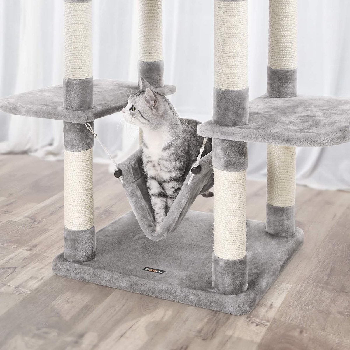 Vasagle Krabpaal groot, 154 cm hoog, XXL kattenboom,2 platforms, mand, hangmat, pluche ballen, meerlaagse kattenkrabpaal, lichtgrijs thumbnail 2