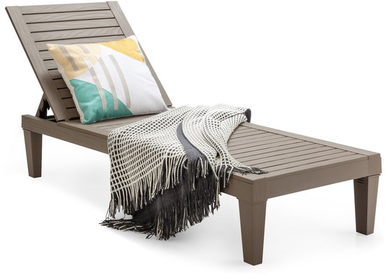 COSTWAY Zonneligstoel, weerbestendig, tuinligstoel met verstelbare rugleuning, balkonligstoel van kunststof, terrasligstoel in houtlook, ligstoel tot 180 kg belastbaar, voor tuin, terras (bruin)