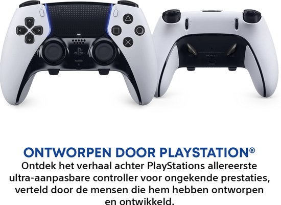 Voorkant en achterkant van de witte en zwarte DualSense Edge controller, met blauwe accentverlichting.