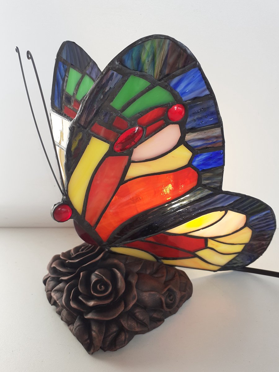 Vlinder beeld mooie glas in lood vlinder lamp incl. lampje 22 x 21 x 13 cm