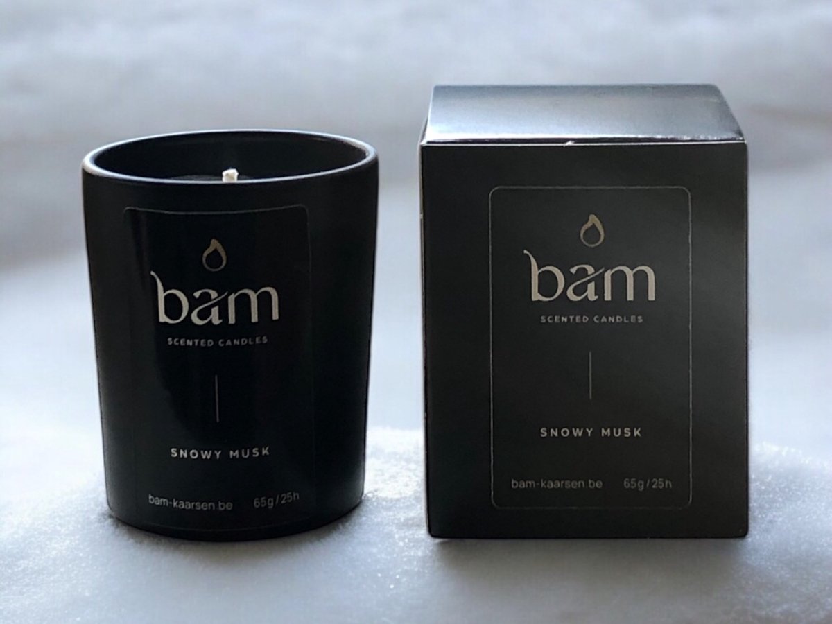 BAM geurkaars SNOWY MUSK - 25 branduren - Black collection Small