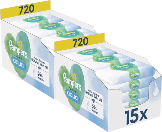 Twee displays met Pampers Harmonie Aqua babydoekjes, met teksten '720' en '15x'.