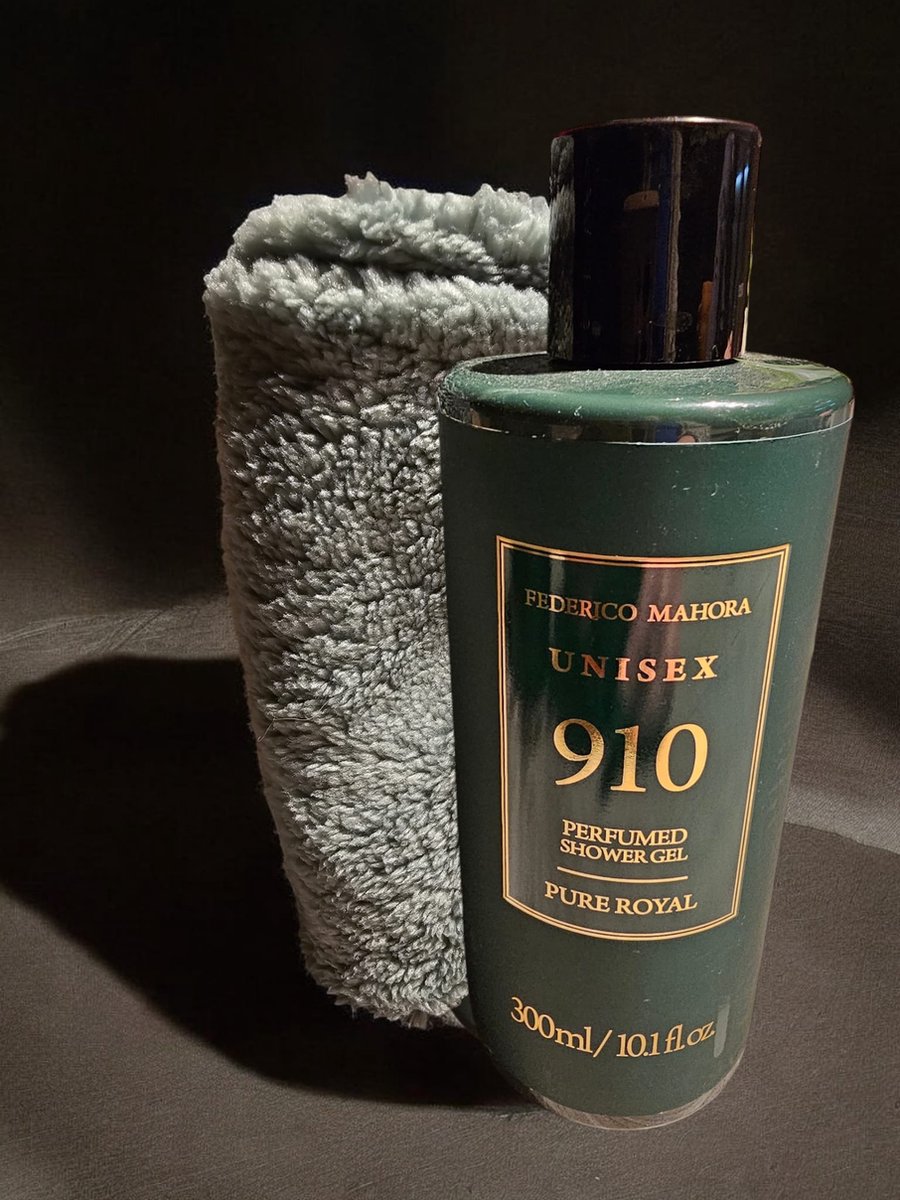 FM douchegel met parfum 910 geïnspireerd op baccarat rouge 540