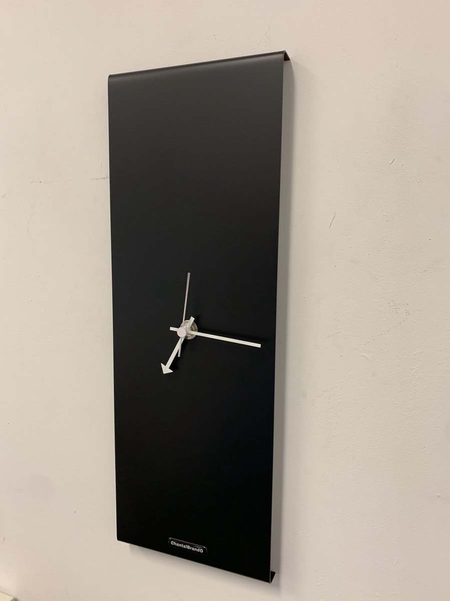 ChantalBrandO Wandklok BLACK-LINE ML Modern Design
