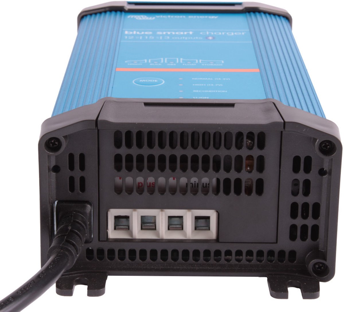 Victron Blue Smart IP22 Charger 12/15(3) 230V