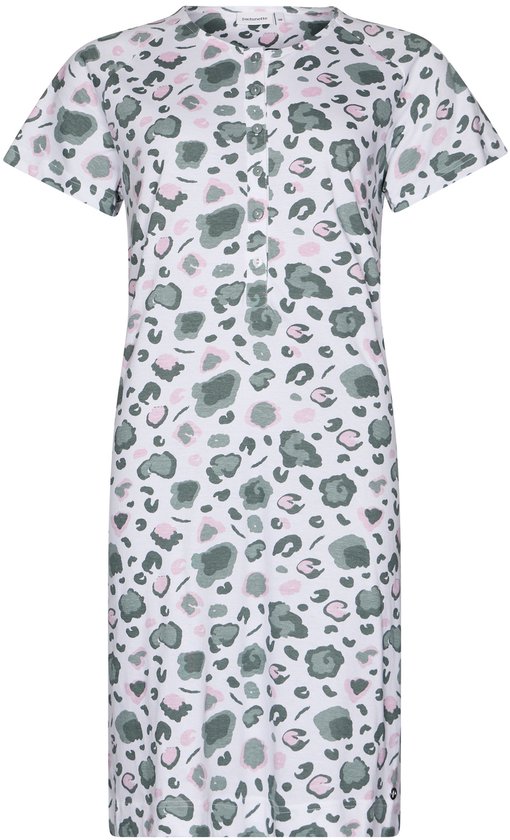Wit nachthemd met korte mouwen en een all-over panterprint in groen en roze.