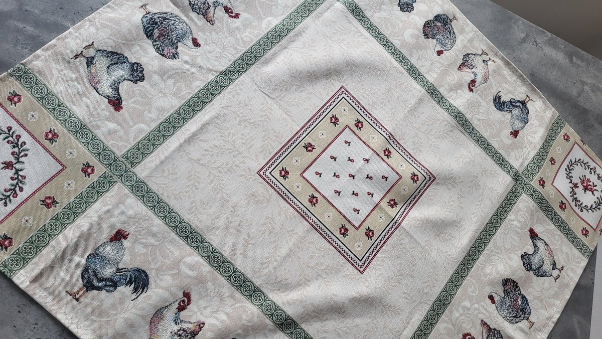 Tafelkleed Luxe Gobelinstof Pasen Easter Kip 100*100cm
