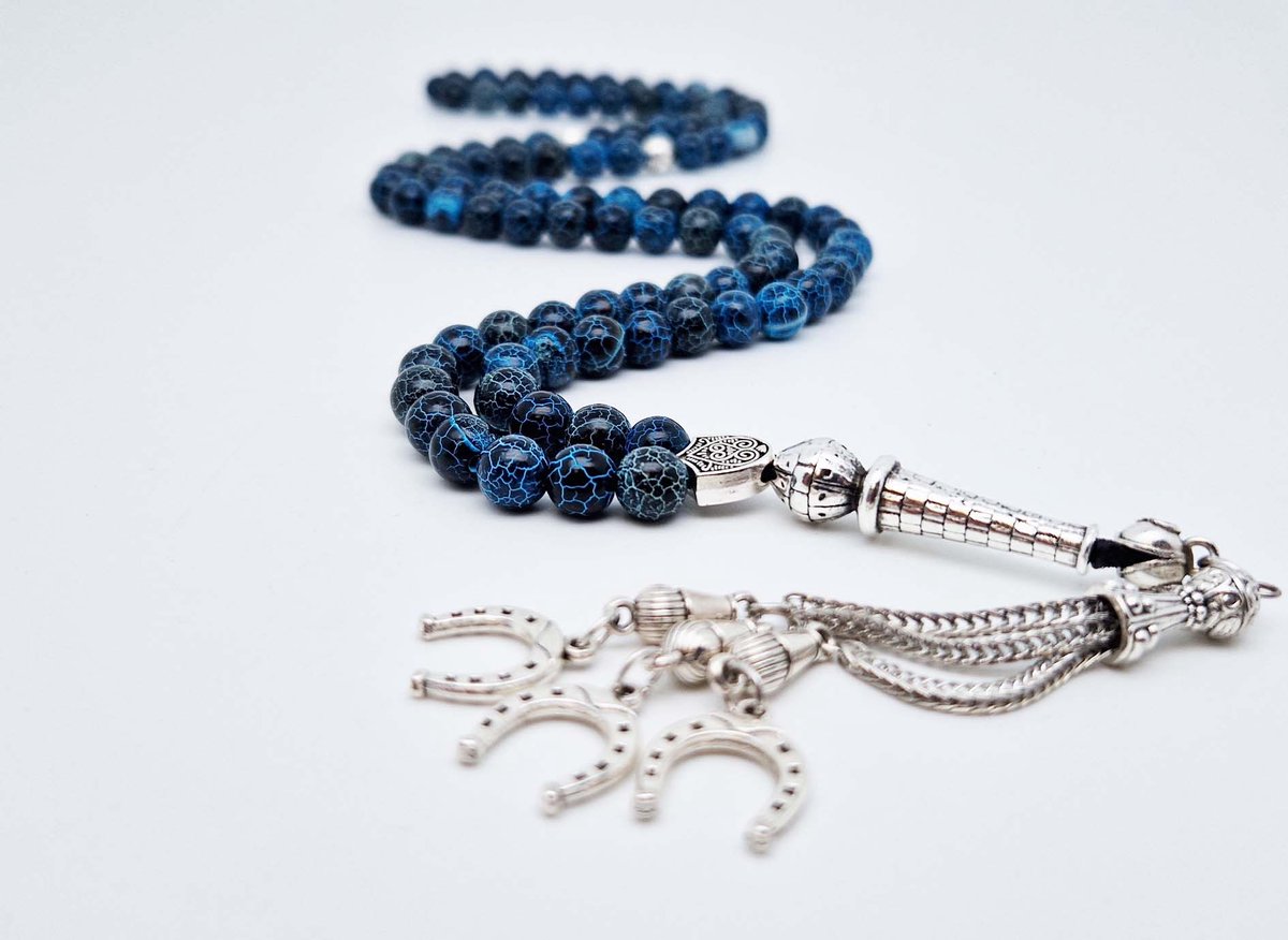 Handgemaakte tesbih "Tasbih" natuursteen " Blauwe harmonie" - Aantal kralen 99 - Diameter kralen 8MM - met metaal tassel "Hoefijzer" - Een mooi cadeau-idee