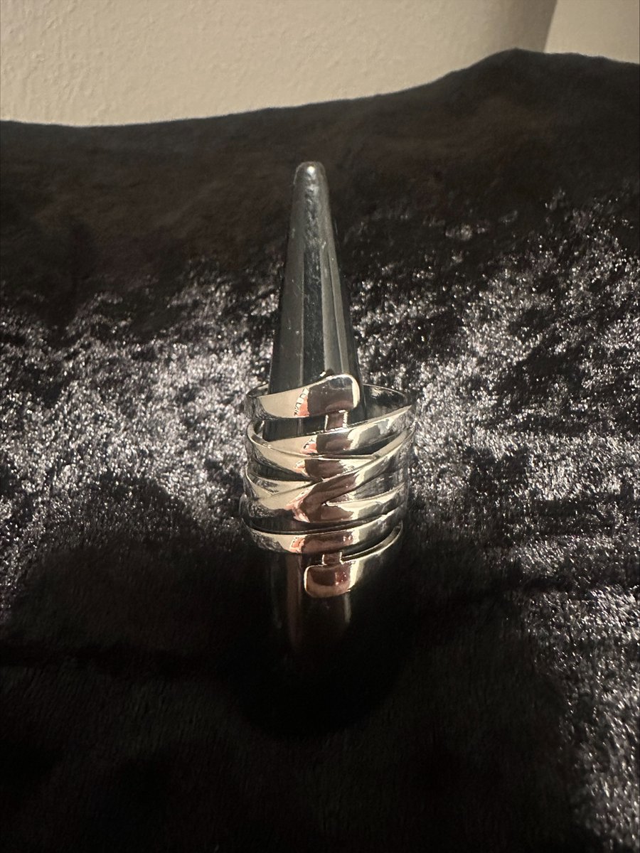 Ring met wijde band. maat 8 | | Make up | Parfum | Moederdag | Verjaardagscadeau| Cadeautje| Valentijnsdag| Kado | sieraden | vaderdag | oorbellen | oorsieraden